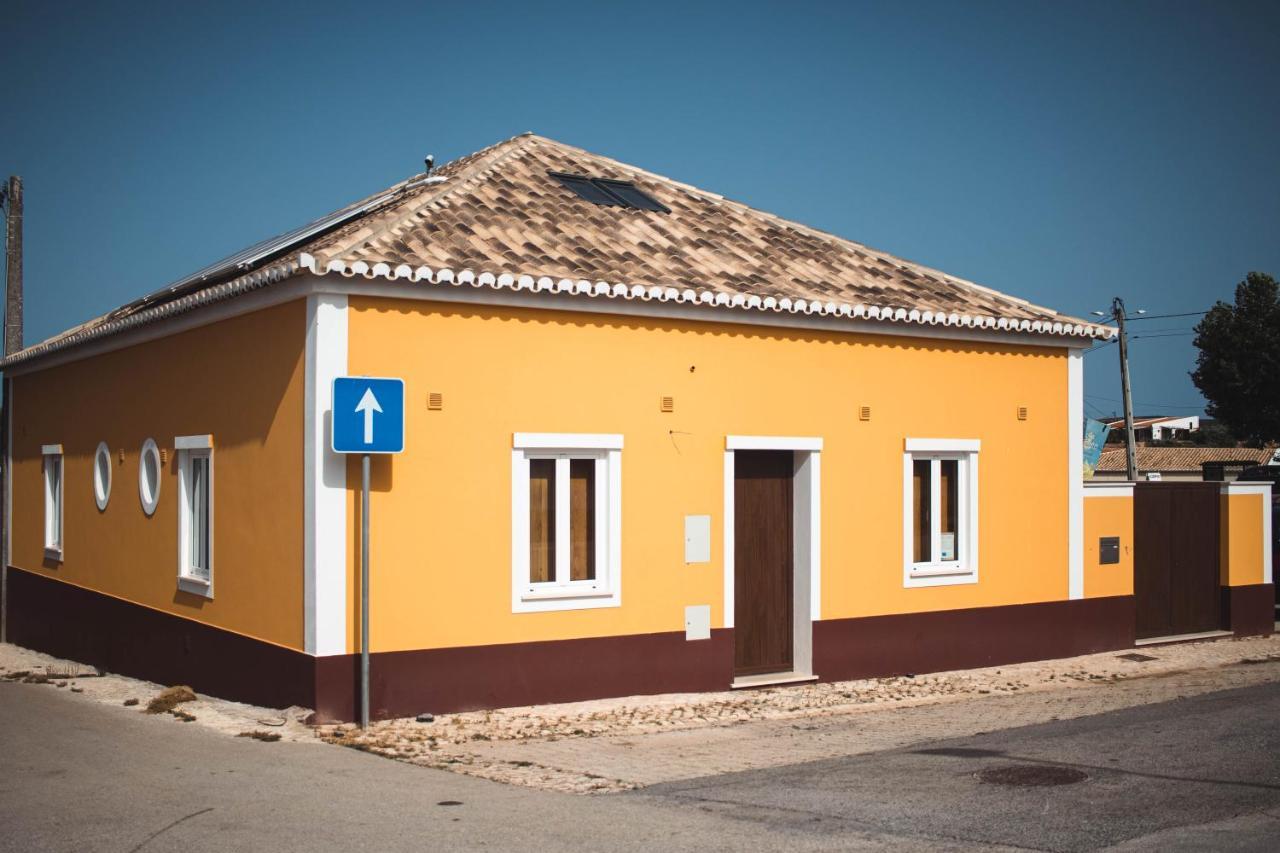Laurus - Charming House Guest House Raposeira  Exterior photo